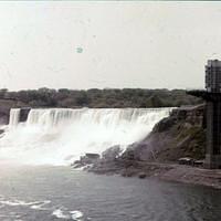 Undated_NiagraFalls0001.JPG