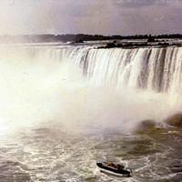 Undated_NiagraFalls0002.JPG